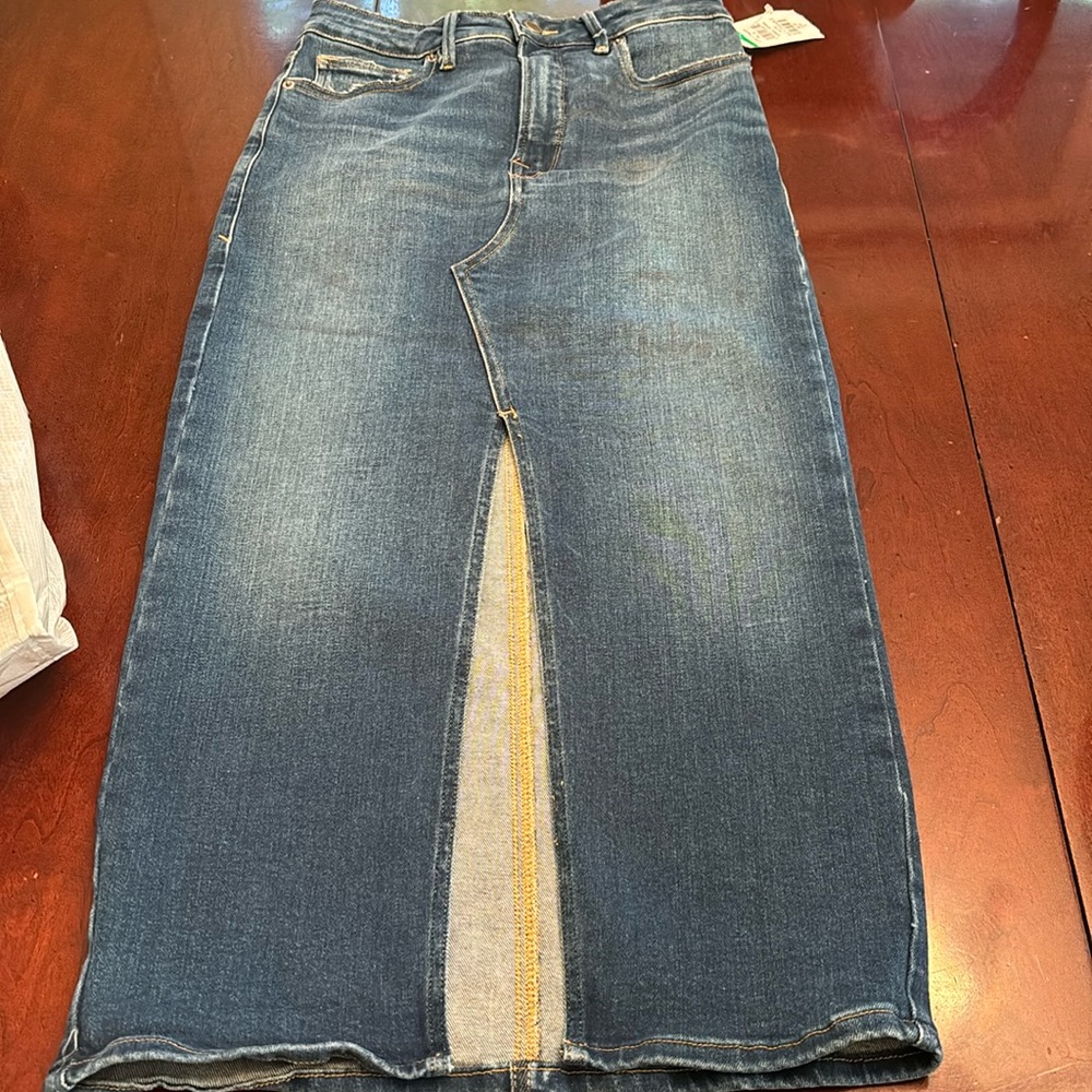 Good American Jean skirt